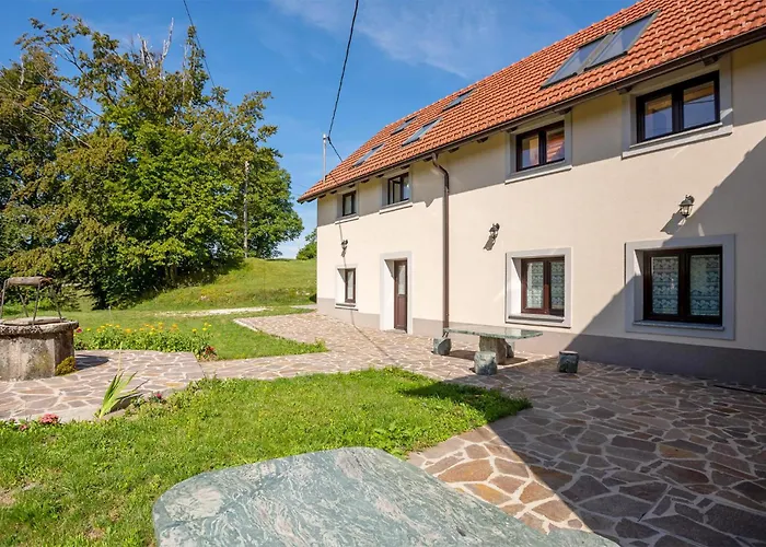 1 Bedroom In Apartamento